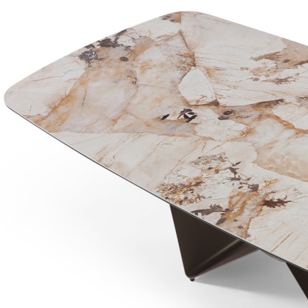 table repas STELLA pied metal zoom ceramique patagonia vue haute 3 4 gauche